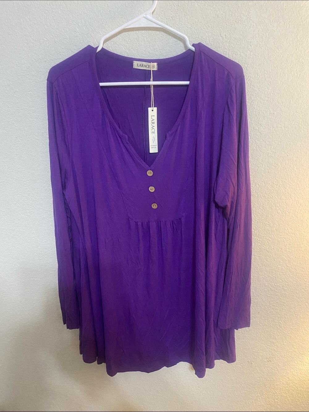 LARACE Purple Button-Front V-Neck Tunic
